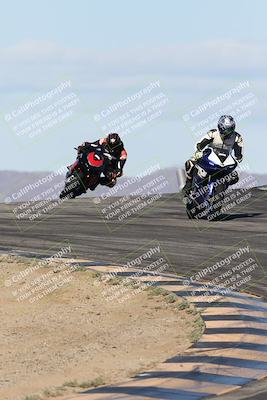 media/Nov-16-2025-Race Pace (Sun) [[8c5fa54630]]/Verified Riders/1-Turns 9 and 10 (925am)/